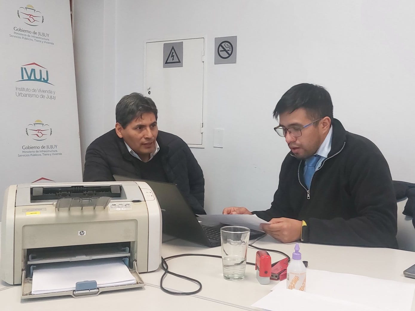 353790604 655685739932301 1871178984409846333 n min